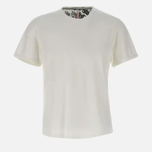 "Round bottom t-shirt"